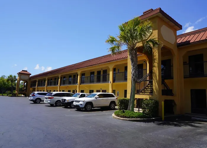 Fairview Inn & Suites